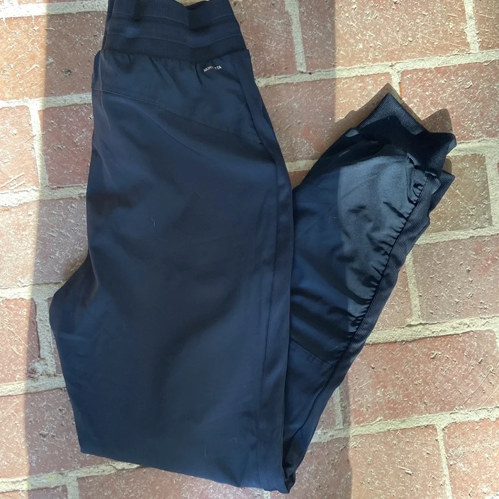 Mondetta EUC Lined High Waisted Joggers - Picture 13 of 14